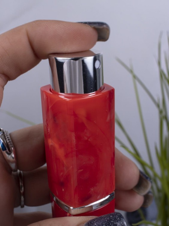 Атомайзер 10 мл красный ПОМАДКА  МРАМОР квадрат