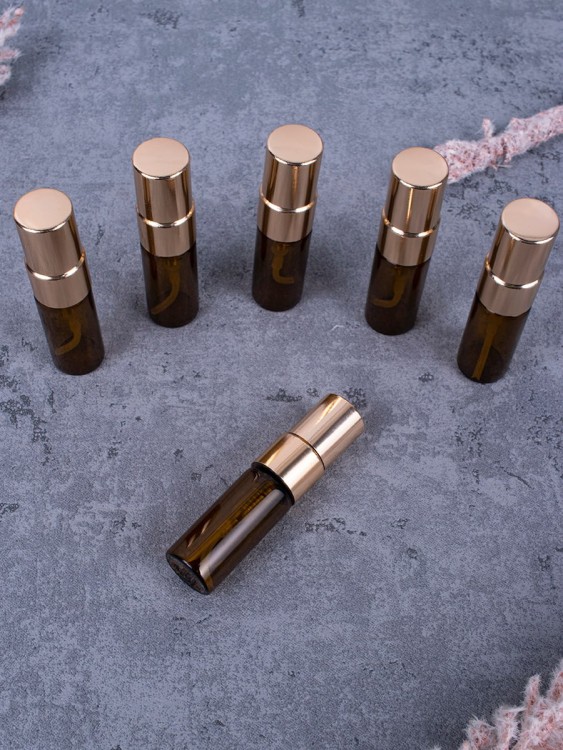 Атомайзер 3мл ТЕМНОЕ СТЕКЛО металлический спрей ЗОЛОТО