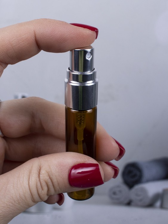 Атомайзер 5мл ТЕМНОЕ СТЕКЛО МЕТАЛИЧЕСКИЙ спрей СЕРЕБРО