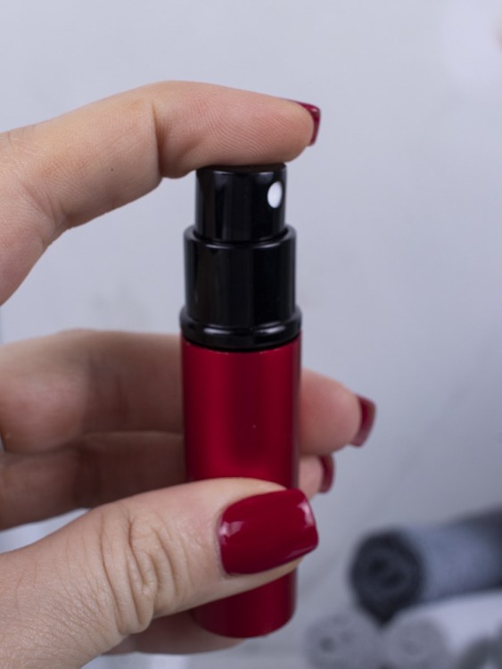 Атомайзер 5 мл металл красный С ЧЕРНЫМ КОЛЬЦОМ 