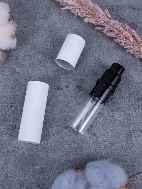 Атомайзер 5 мл металл белый С ЧЕРНЫМ КОЛЬЦОМ