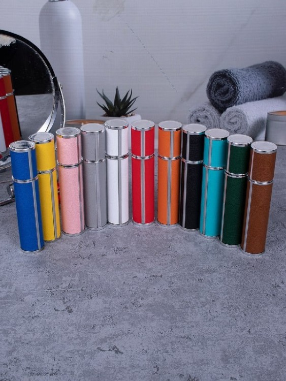 Атомайзер 12 мл Кожаный кофр красный