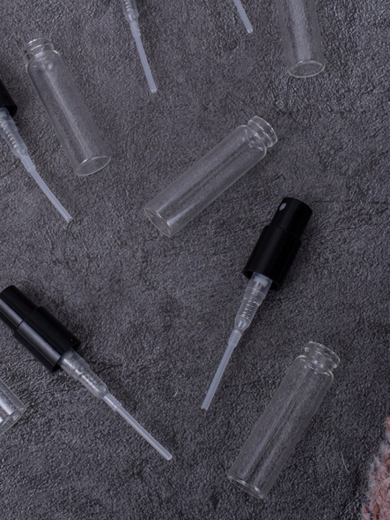 Атомайзер 2мл стекло захлапывающиеся спрей черный