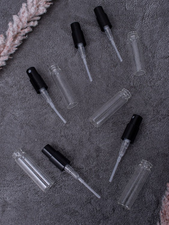 Атомайзер 2мл стекло захлапывающиеся спрей черный