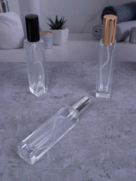 Флакон стекло квадрат 10 мл черный спрей металл 