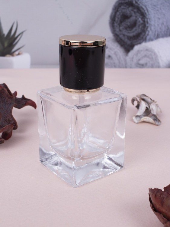 Флаконы 30мл стекло спрей квадрат черная крышка