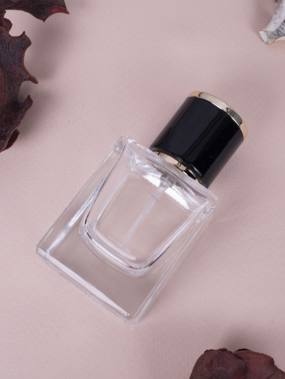 Флаконы 30мл стекло спрей квадрат черная крышка