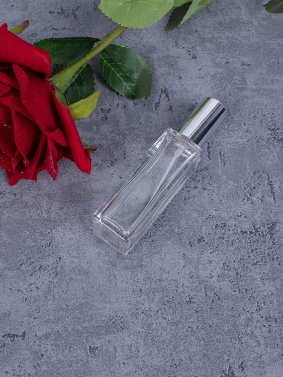 Флакон стекло квадрат 20 мл серебро спрей металл  