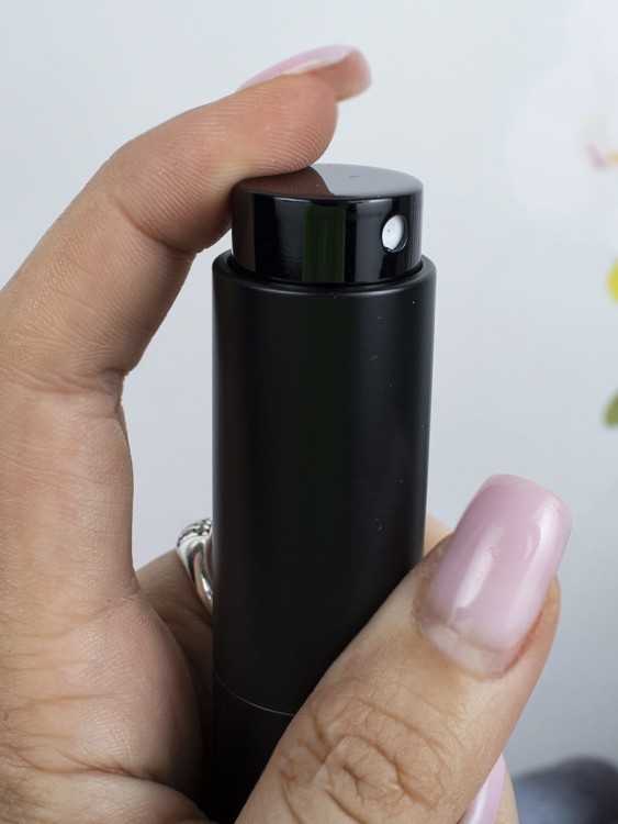 Атомайзер 10 мл черный ПОМАДКА  Лето