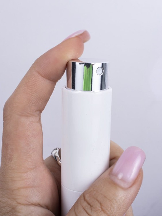 Атомайзер 10 мл Белый ПОМАДКА Лето