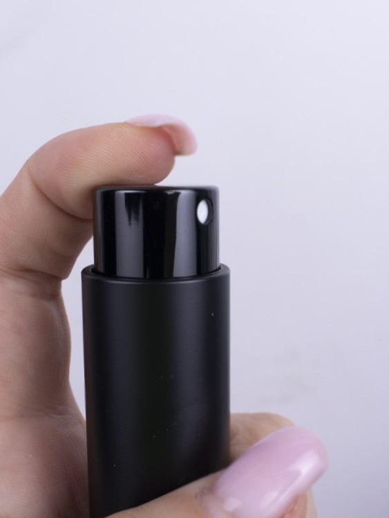 Атомайзер 5 мл Черный ПОМАДКА Лето 